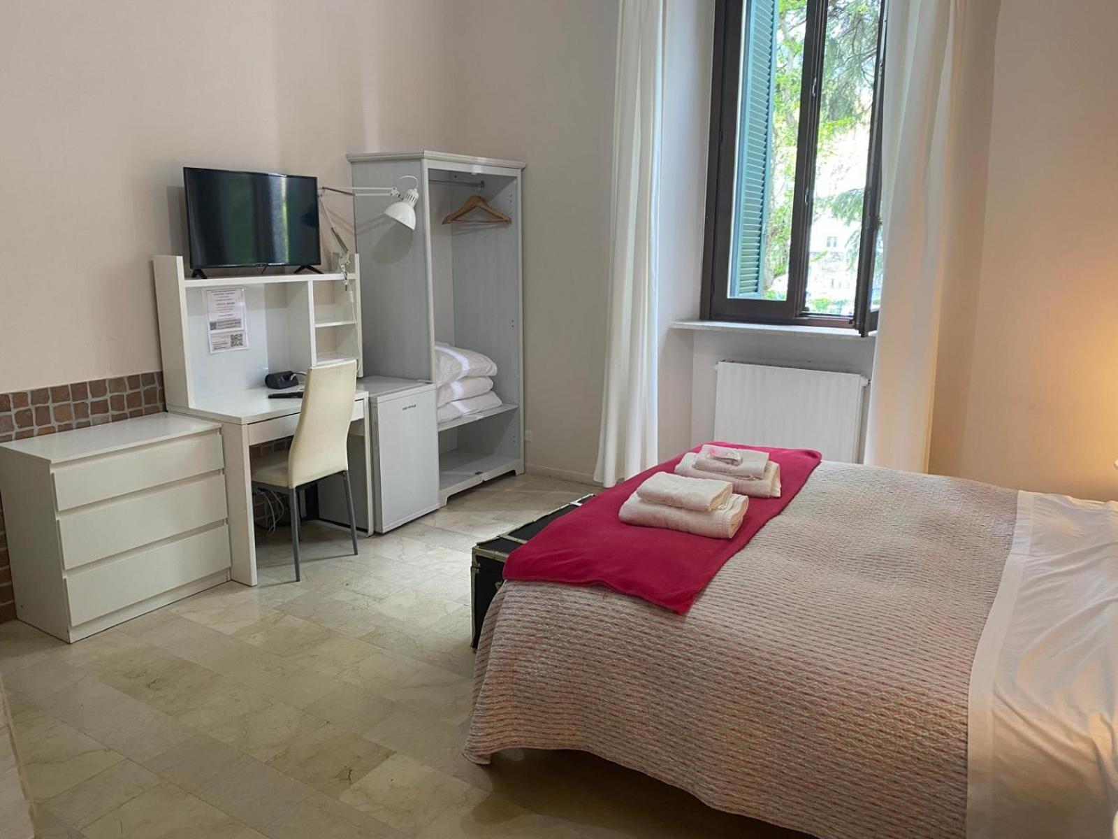 Gira Guest House Como Eksteriør billede